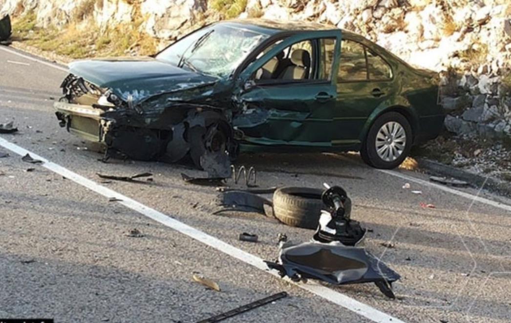 U teškoj prometnoj nesreći na izlazu iz Neuma prema Dubrovniku ozlijeđeno više osoba