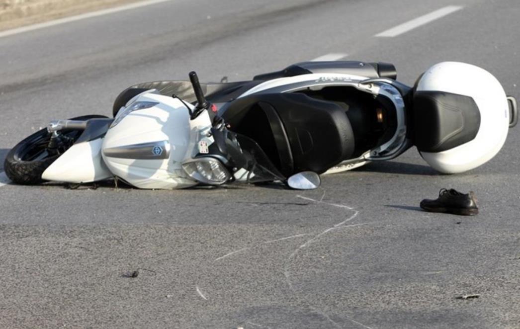 PROMETNA U GRUŽU: Sudarili se  automobil  i motocikl
