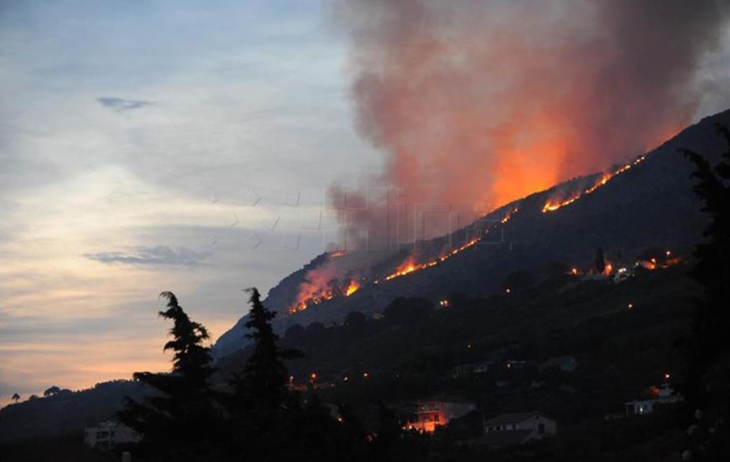 U Dubrovačko-neretvanskoj županiji  šest  požara u 24 sata