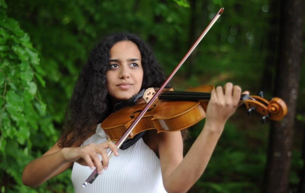 Dubrovačka praizvedba Bartόkovog Koncerta za violu i    orkestar  kakvu  publika još nije čula