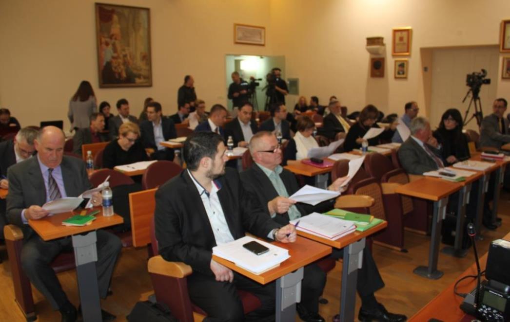 Završena 16 sjednica Gradskog vijeća: Bez konkretnog rješenja za Javnu garažu