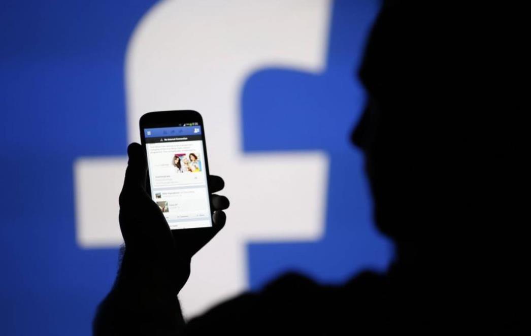 Opsesivno provjeravanje Facebooka  povezano s  nedostatkom sna