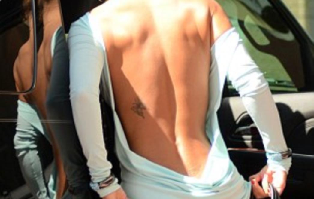 Seksi trenerica se usudila obući izazovnu haljinu i izazvala pomutnju (FOTO)