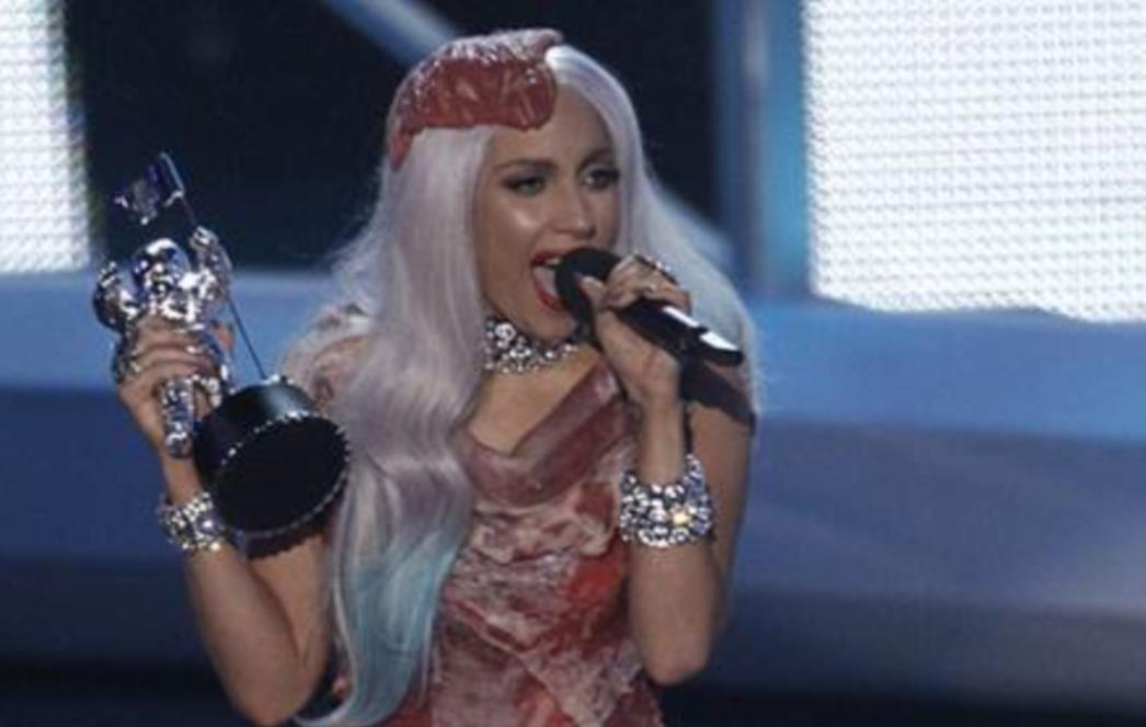 Lady Gaga će obući haljinu od kupusa