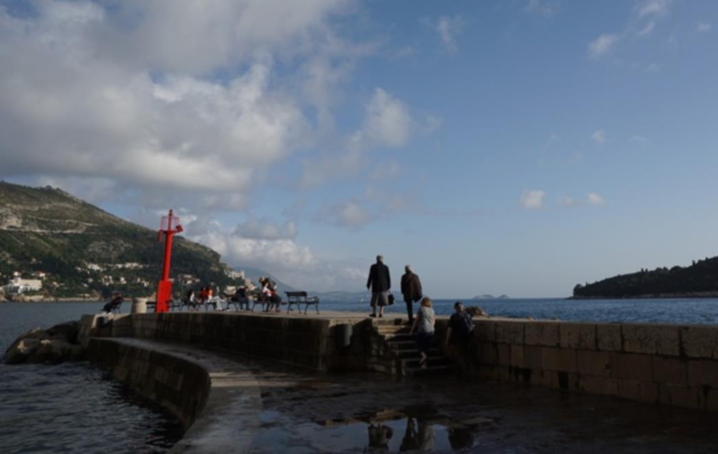 SVE  O  PORPORELI  Posebno  mjesto  u  povijesti   Dubrovnika,   ali   i   u   srcima   njegovih   stanovnika