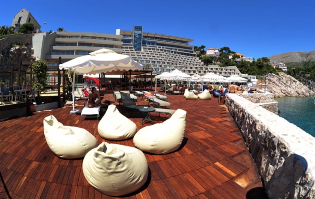 'LIBERTAS RIXOS' BUKOM MALTRETIRA SUSJEDE: Više ne možemo izdržati, nismo gosti, ovdje živimo!