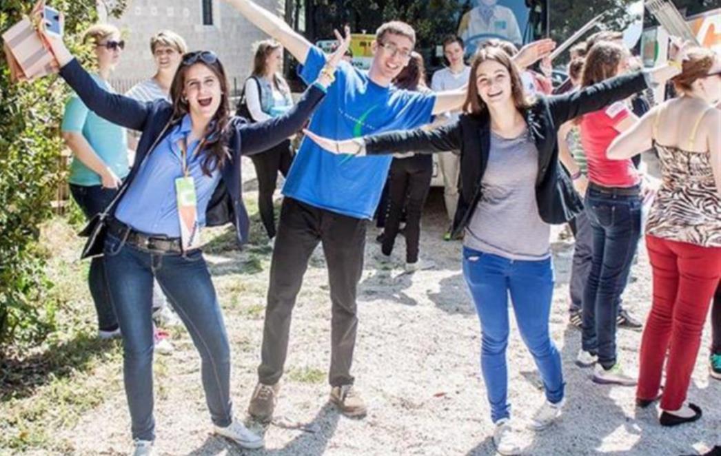 KATOLIČKA MLADEŽ U TRSTENOM: Pogledajte  kako su se zabavili mladi iz Rijeke, Siska i s Krka /FOTOGALERIJA/