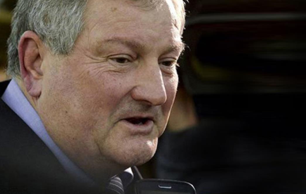 NEĆEŠ RAZBOJNIČE: Vladajuća crvena banda spremna na sve samo da ostanu na vlasti, pa i 'prodat' nevina čovjeka