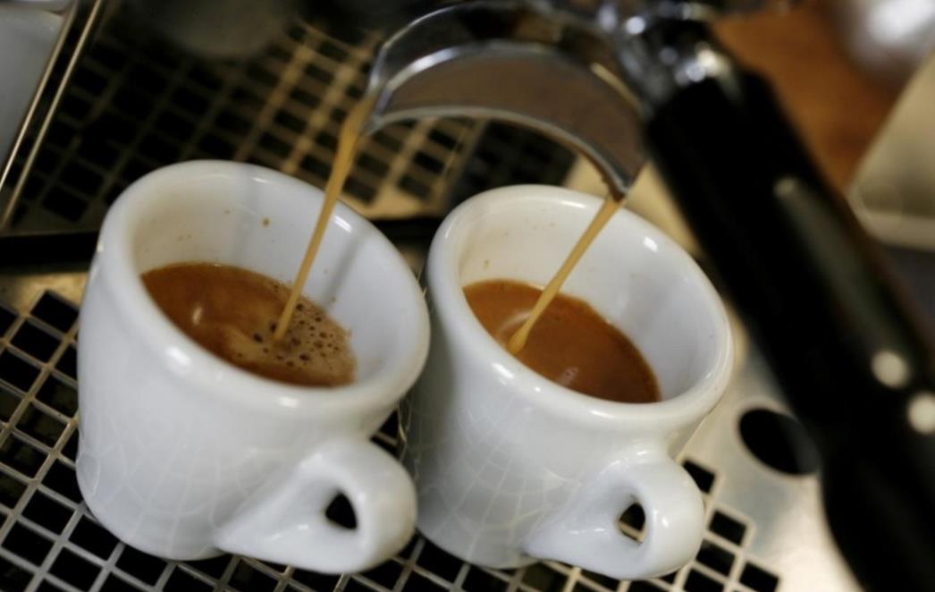 Ne pijte kavu između osam i devet sati ujutro! Nema smisla