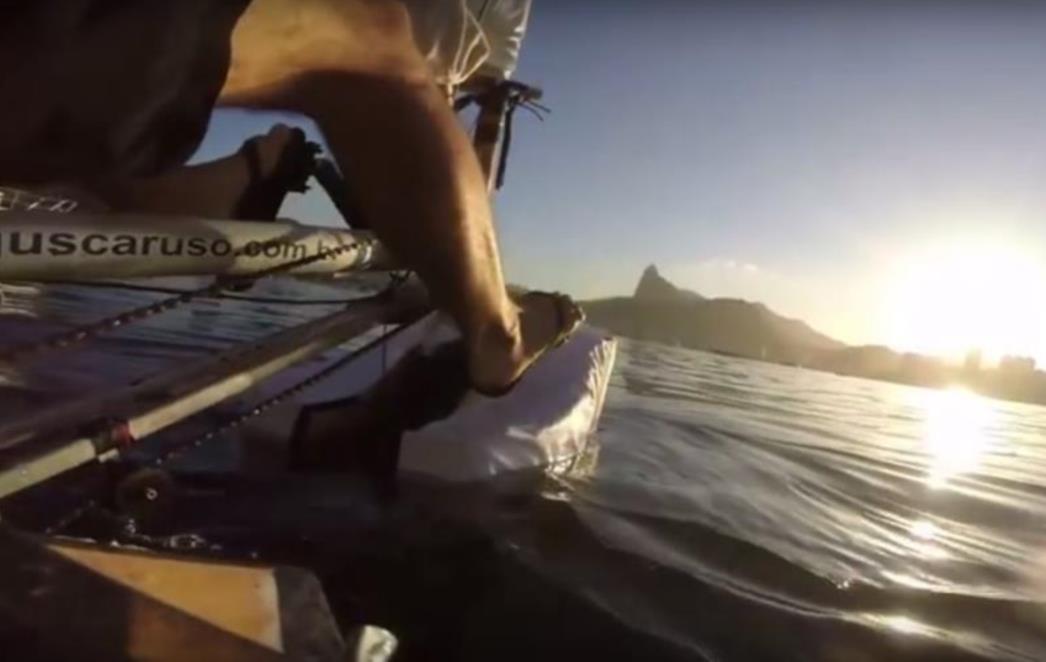 INOVACIJA KOJA  PLIJENI PAŽNJU: Morski bicikl za cestu i more (VIDEO)