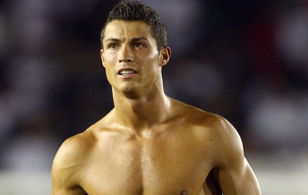 BITNA MU JE SVAKA LIPA: Evo kako je Ronaldo  nasamario rodnu zemlju