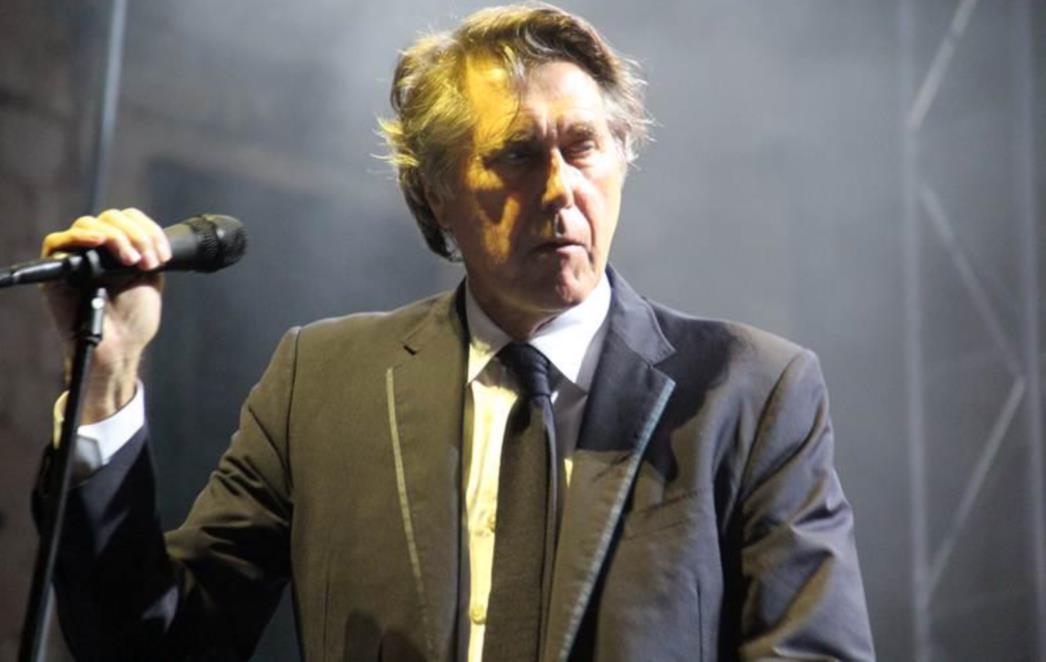 NI MUNJE NI GROMOVI: Bryan Ferry ipak održao koncert na Stradunu (FOTOGALERIJA)
