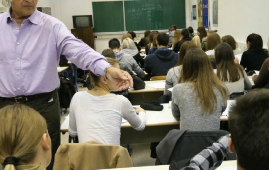 ZANIMLJIV REZULTATI: Koliko srednjoškolaca ide u Crkvu i koje stranke podržavaju