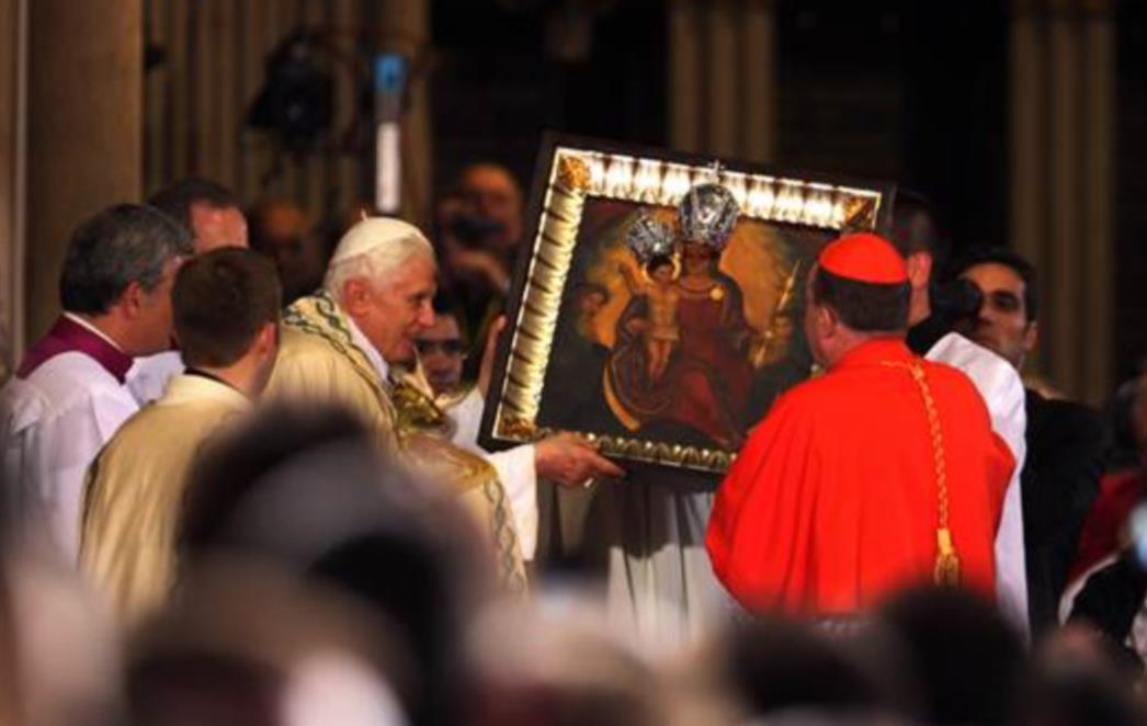 Pljuska komunistima - Papa: Stepinac je bio veliki pastir i veliki kršćanin 