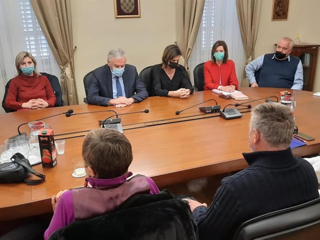 U palači Ranjina održan sastanak s ravnateljima srednjih škola
