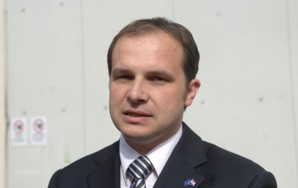 MINISTAR HAJDAŠ DONČIĆ: 'Pelješki most mogao bi se početi graditi 2015. godine'