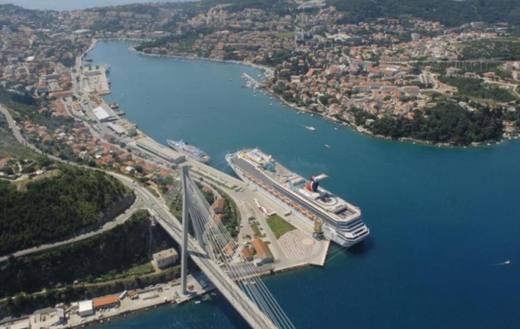 KREĆE GRADNJA MARINE U GRUŽU: Pašalić dobio dozvolu i optužio Vlahušića za 'namještanje'