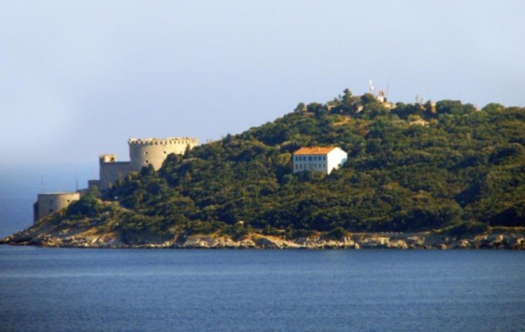 OTVORENO PITANJE PREVLAKE PONOVNO NA DNEVNOM REDU: Crnogorci se žele okoristiti hrvatskim plinom i naftom