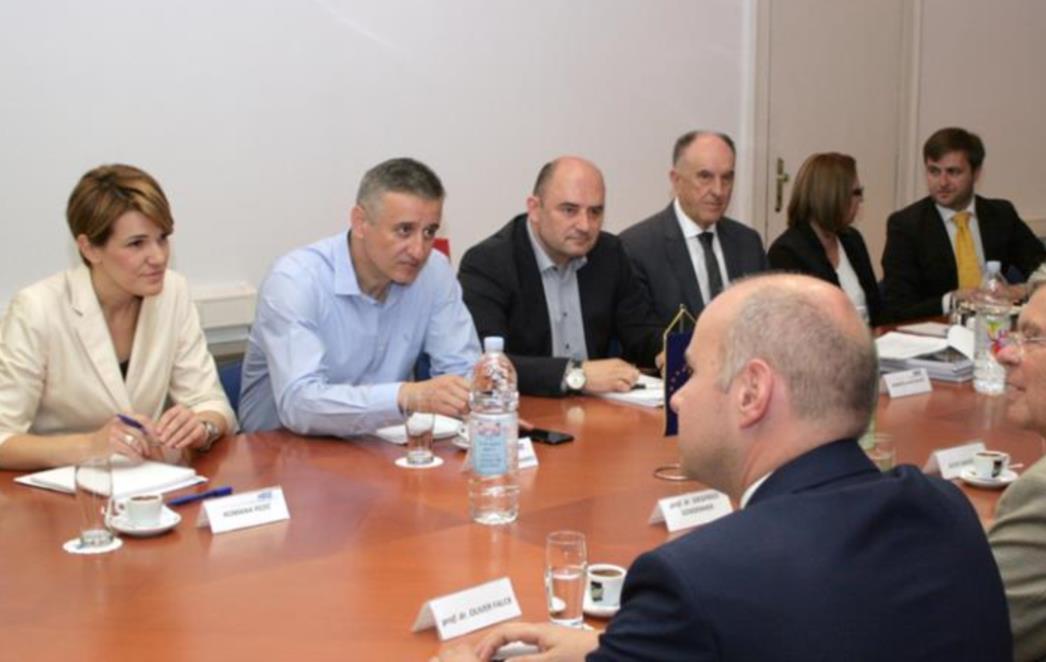 Pročitajte što su stručnjaci kazali o HDZ-ovom gospodarskom planu