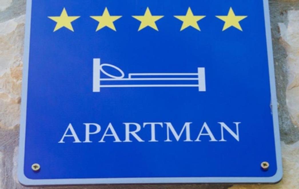 NOVE ŽRTVE VELIKE PREVARE: Došli na Jadran, ali ono što su vidjeli u apartmanu šokiralo ih je