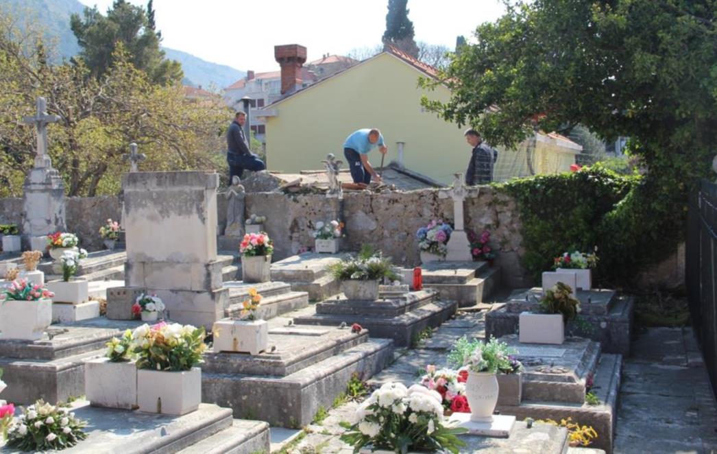 STANARI BONINOVA U STRAHU: Djelatnici privatnog poduzeća ugrožavaju vrijednu baštinu, ali i njihove živote? /FOTO/