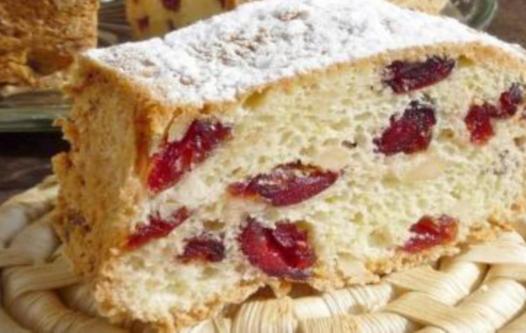 ODLIČAN UZ KAVICU ILI ČAJ: Kolač od bjelanjaka!