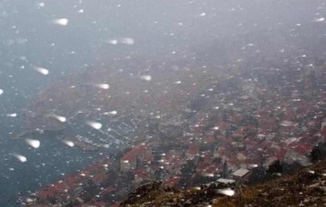 VIŠE OD POLA HRVATSKE U CRVENOM! Meteoalarm izdao upozorenje, vrijeme će biti izuzetno opasno!