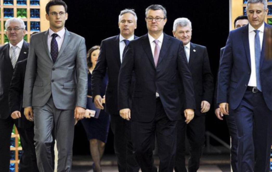 Tihomir Orešković zadao precizne i kratke rokove novim ministrima, evo što traži od njih!
