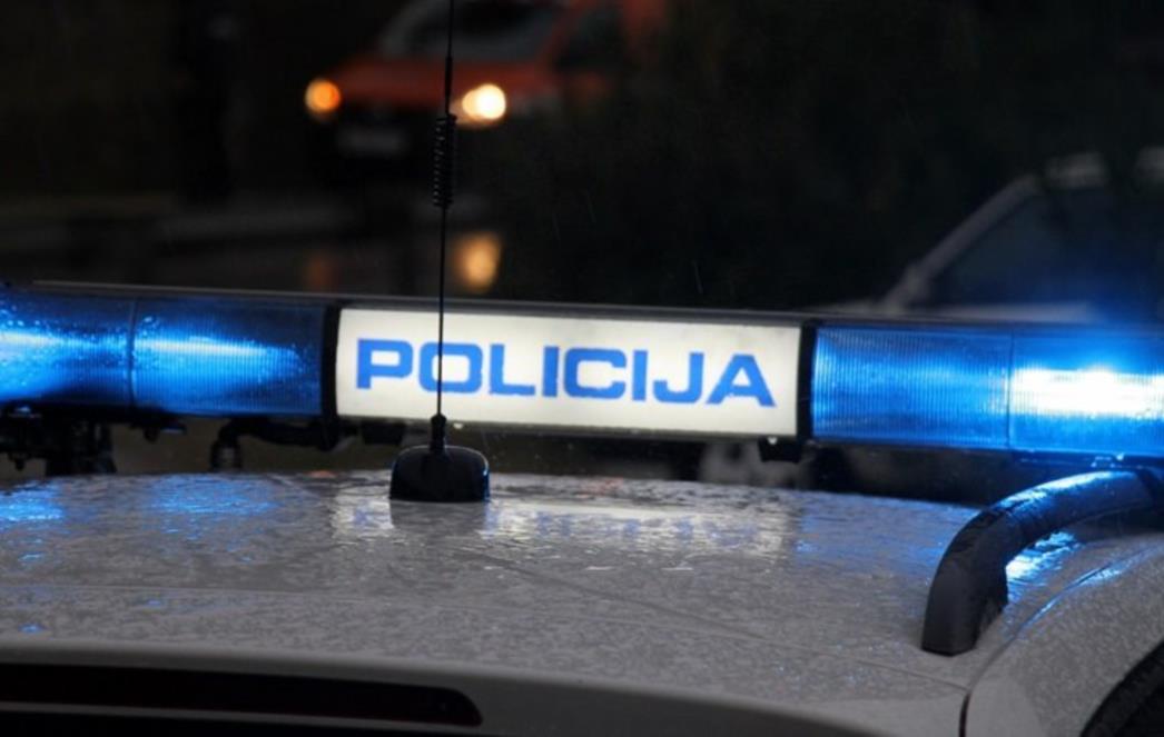 ZAUSTAVLJEN U LAPADU Vozio mrtav pijan bez osobne iskaznice i vozačke dozvole, kažnjen iznosom višim od deset tisuća kuna