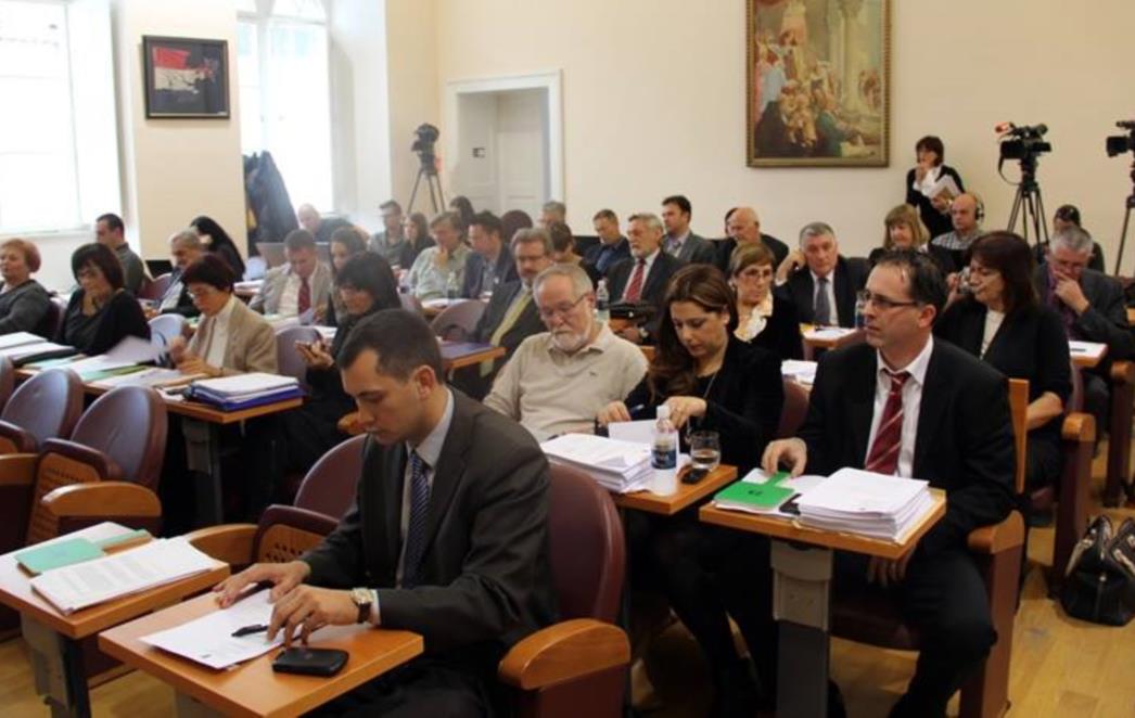 ZAVRŠILA SJEDNICA DUBROVAČKOG GRADSKOG VIJEĆA: Imenovani novi članovi Upravnih vijeća u kulturi, novi natječaj za ravnatelja Dubrovačkih knjižnica! (FOTO)