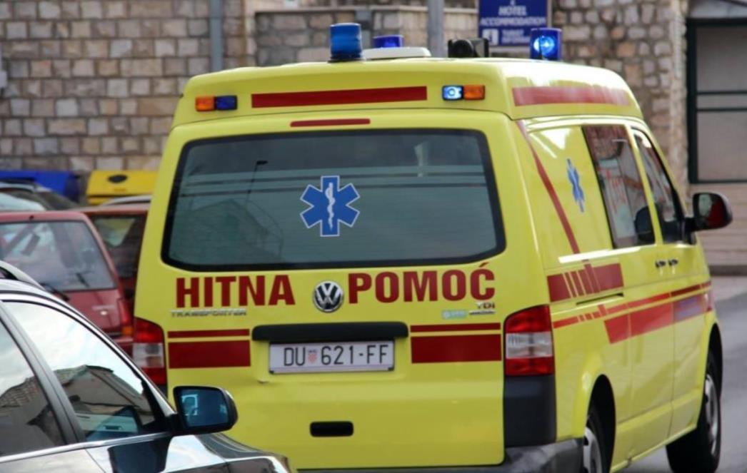 PROMETNA NESREĆA NA KORČULI: Teško ozlijeđena dva maloljetnika!