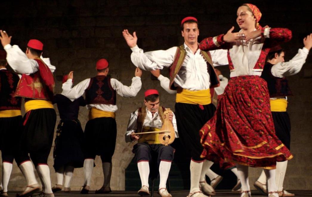 Još dva nastupa Folklornog ansambla Linđo do kraja Igara