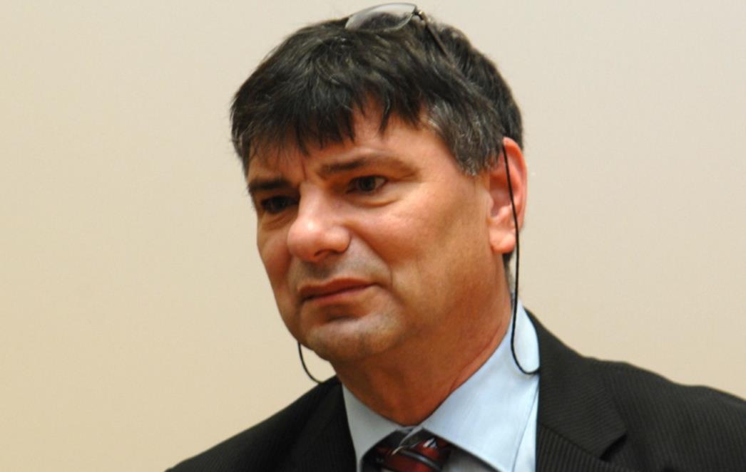 IVICA BAN: 'Zlatna koka' Sanitat ima novca za obeštećenje građana!
