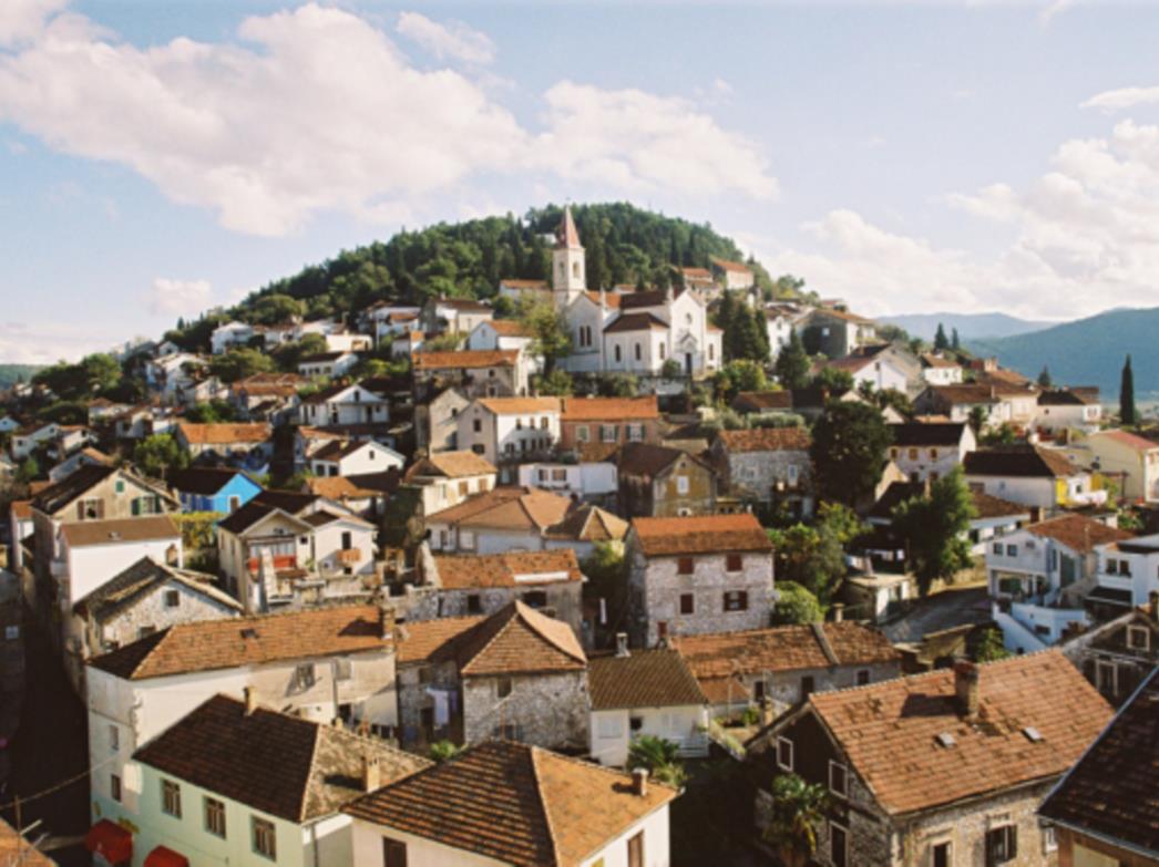 Nova poštanska marka prikazivat će panoramu Metkovića