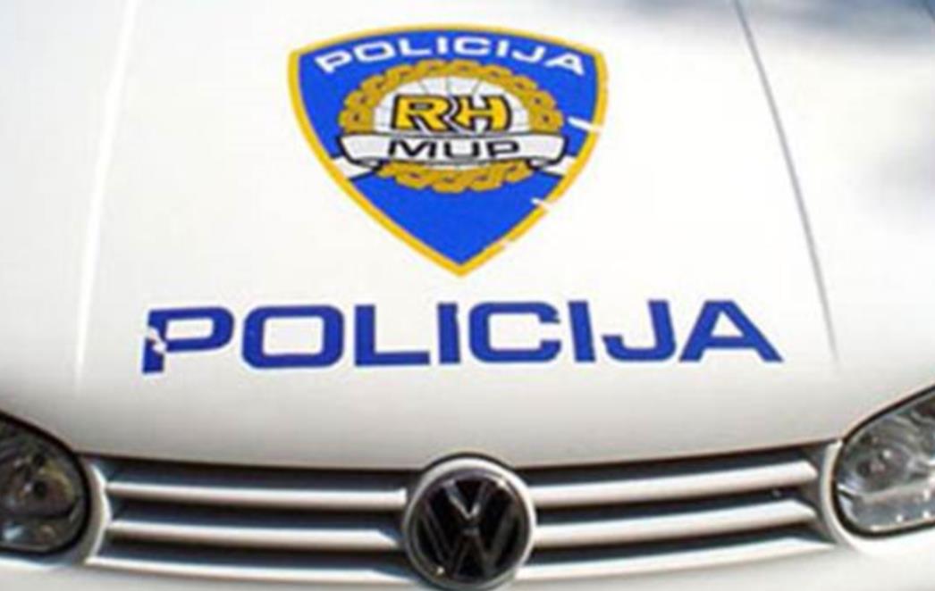 Vukovar: Policajac u trgovini pokušao ukrasti slaninu i sir