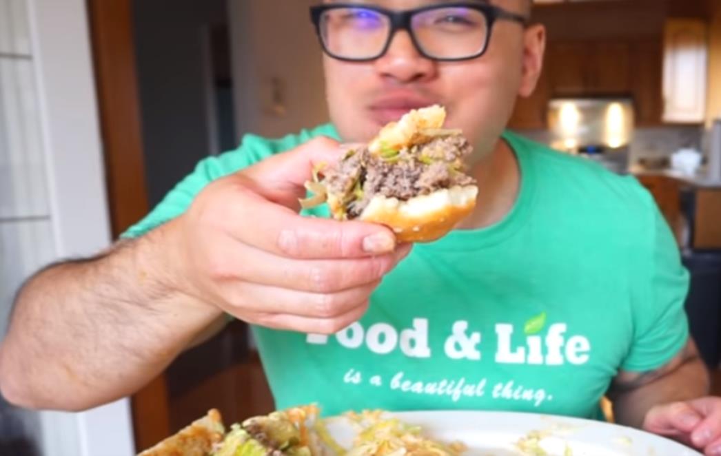 NAJPOPULARNIJI HAMBURGER NA SVIJETU Šest stvari koje niste znali o njemu
