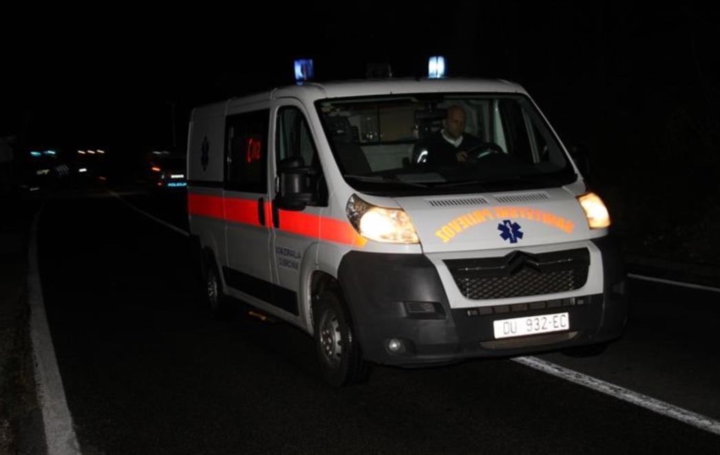 PROMETNA NESREĆA U DUBROVNIKU: Muškarac pao s motora u ulici Josipa Kosora!