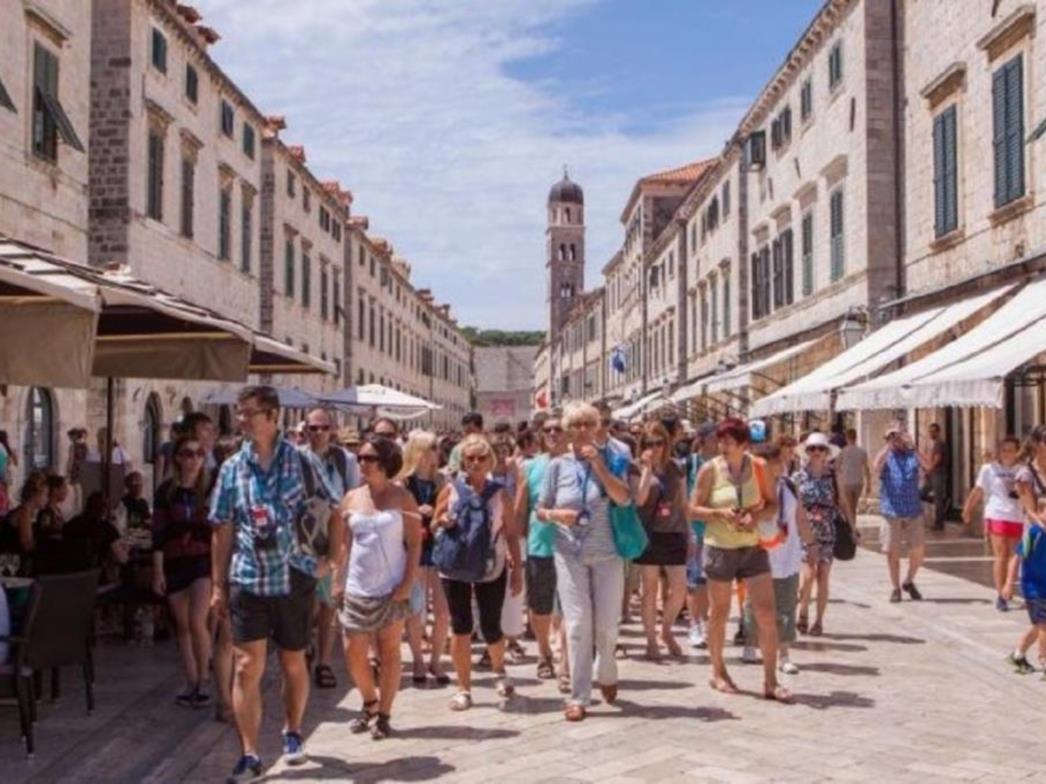 Strankinje oduševljene prirodnim ljepotama, ali i Hrvatima: 'Zašto su tako zgodni?'