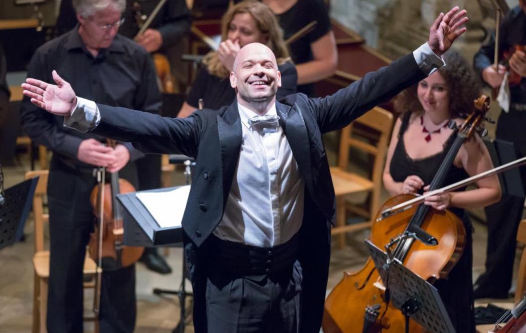 VELIČANSTVEN PRVI KONCERT:  Ovacije za Kesselyáka i Dubrovački simfonijski orkestar 