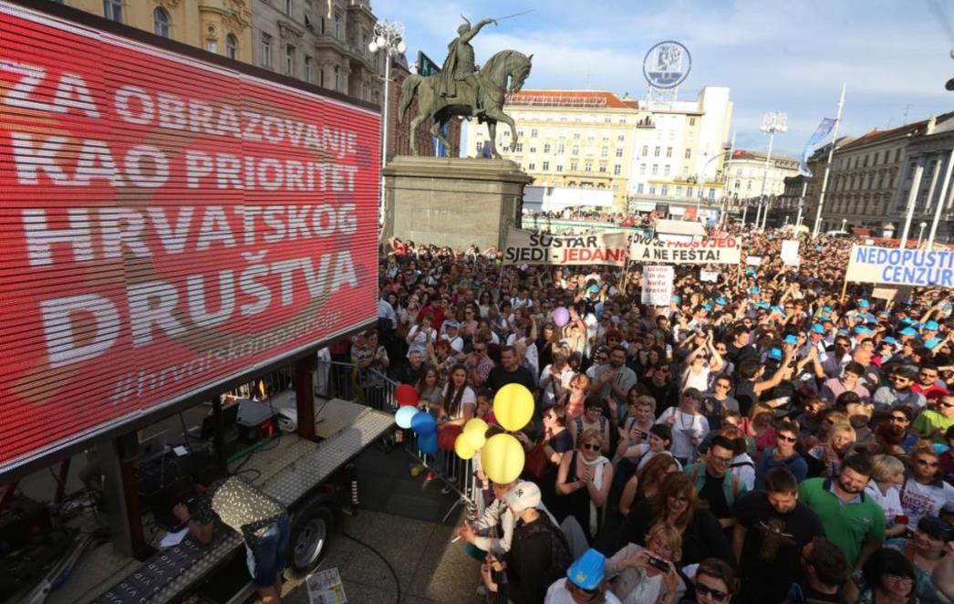 ZAGREB: Prosvjednici poručili političarima da ne diraju u kurikularnu reformu