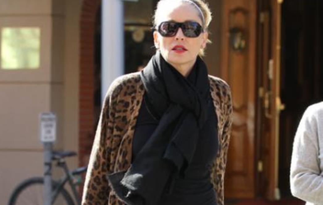 Sharon Stone zaljubljena u leopardovu kožu