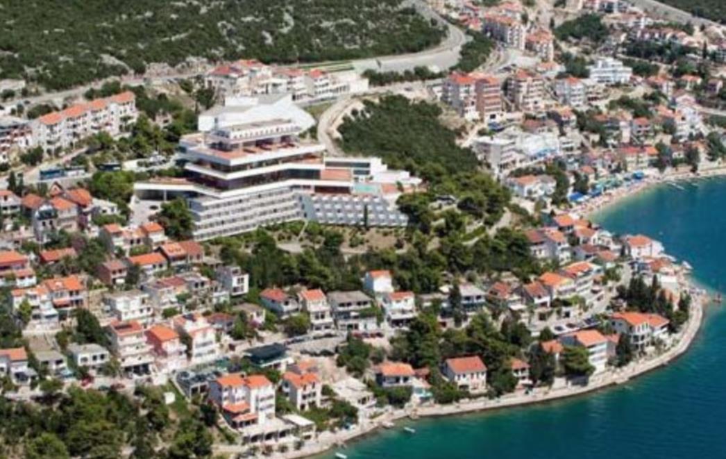 Neumski koridor za naprednije korištenje Luke Ploče i željezničke pruge od Metkovića do Ploča