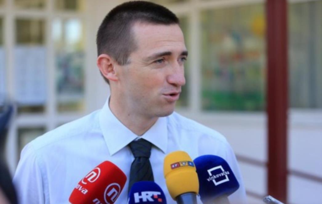 PENAVA:  Josipović i Matić grubo koriste Vukovar u promidžbene i predizborne svrhe