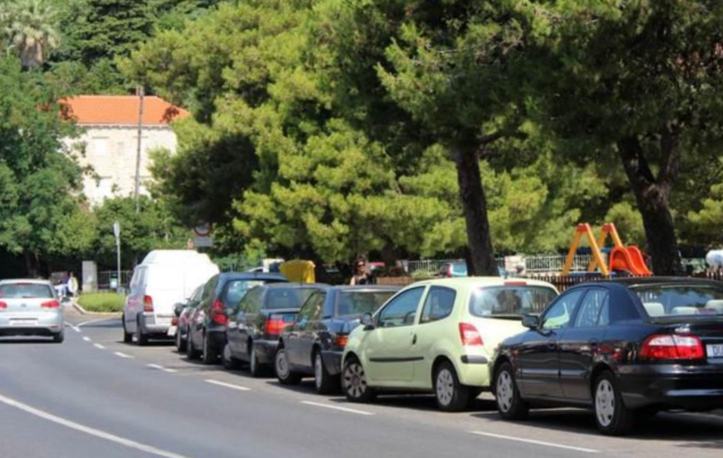 KAKO DO PARKINGA U DUBROVNIKU: Daju li se parkirališna mjesta fiktivnim tvrtkama?