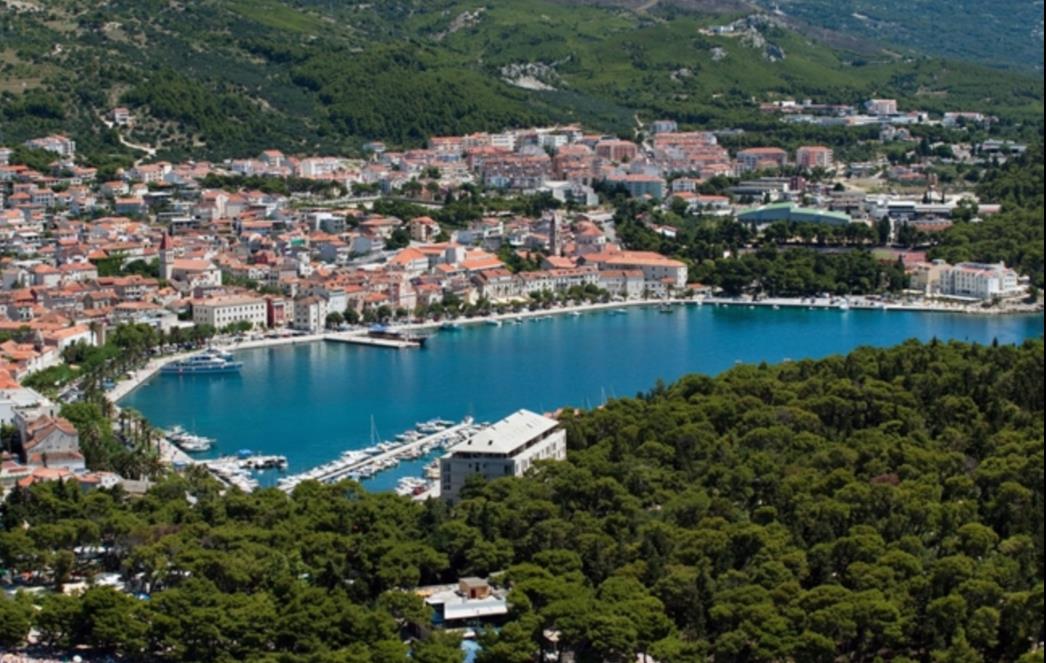 Uhićen profesor makarske gimnazije, učenik ga oralno zadovoljavao radi ocjene