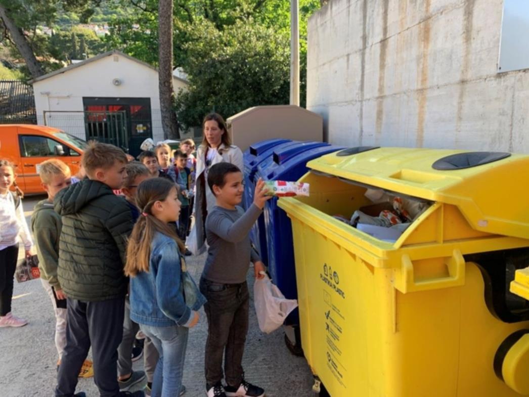 Čistoća obilježila Dan planeta Zemlje