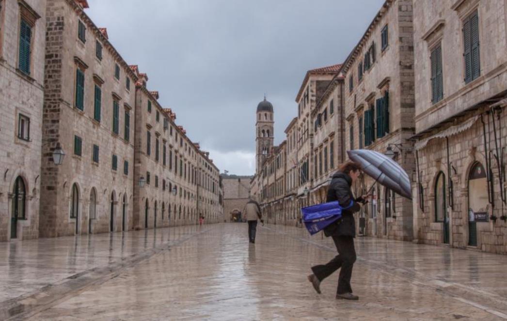 Počela masovna rasprodaja hrvatskih nekretnina, čak 40.000 stranaca kupilo je kuće uz more