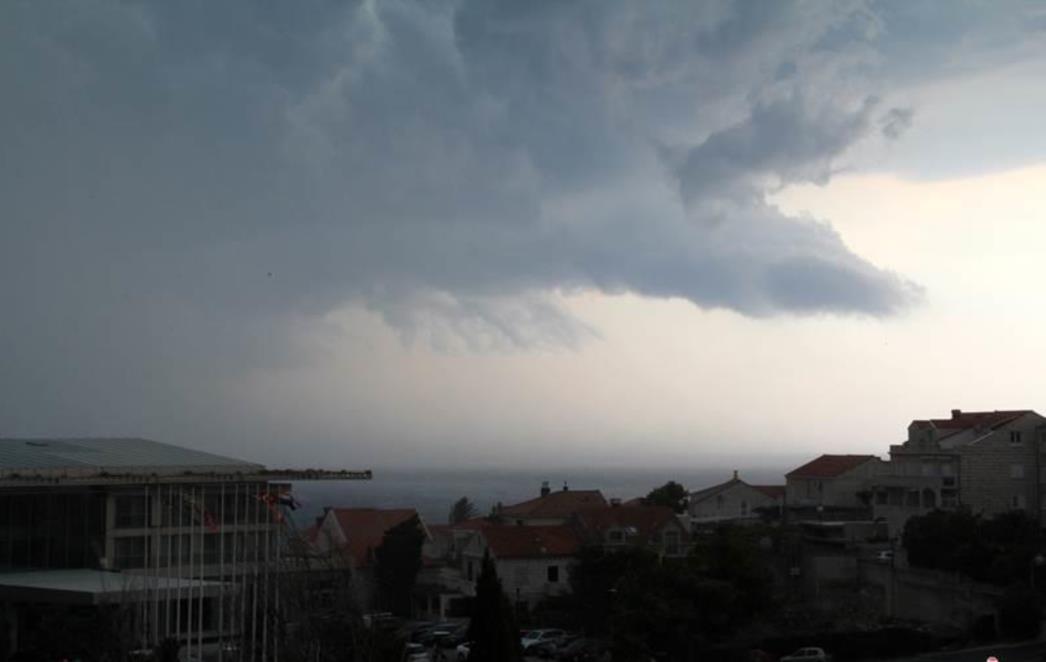 Ljeto još tri dana, a onda slijedi jača promjena vremena