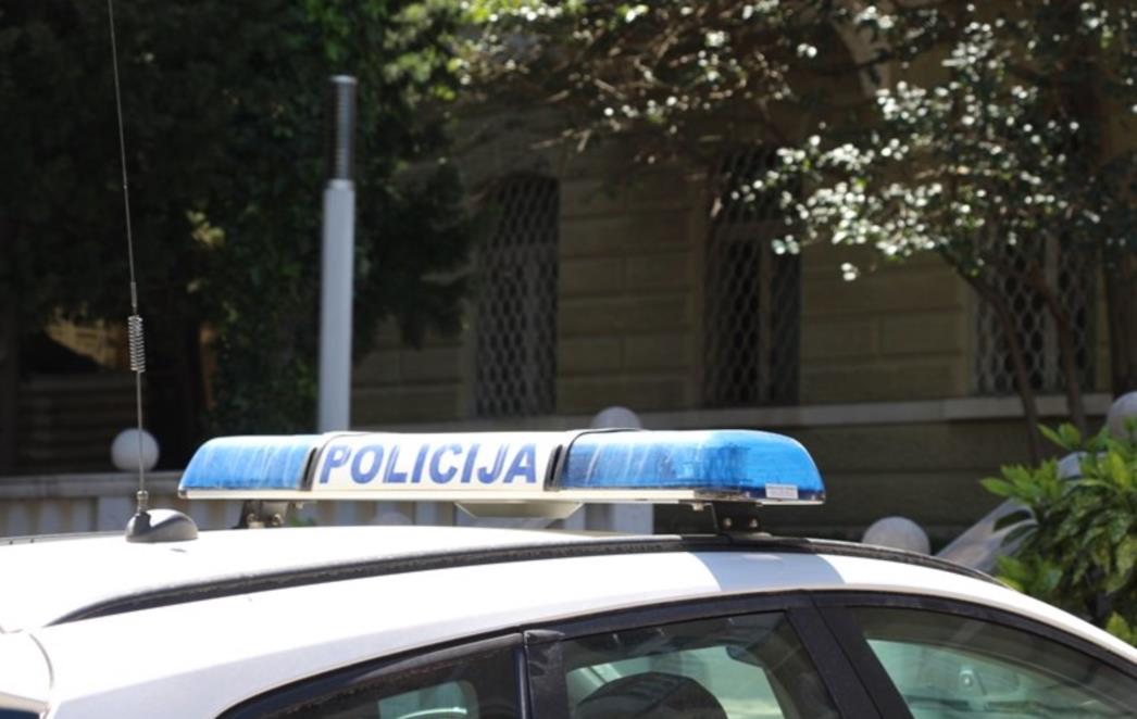 Vozila pijana na Lapadskoj obali u jutarnjim satima, kažnjena iznosom od 10 tisuća kuna 