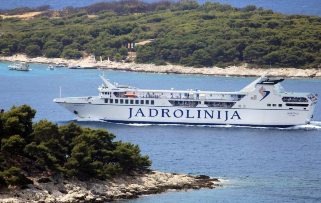 Ministarstvo odgovara Bačiću: Ukidamo samo jednu brodsku liniju, od Dubrovnika do Rijeke